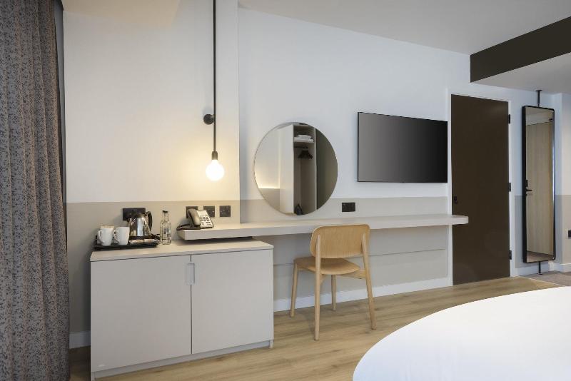 Leonardo Hotel Manchester Piccadilly - Oda