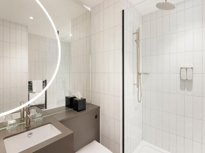 Leonardo Hotel Manchester Piccadilly - Oda