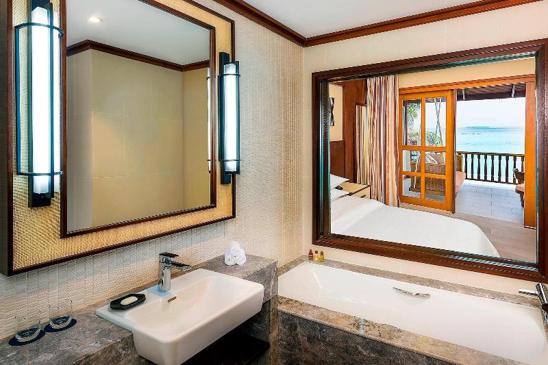 Sheraton Maldives Full Moon Resort & Spa - Oda