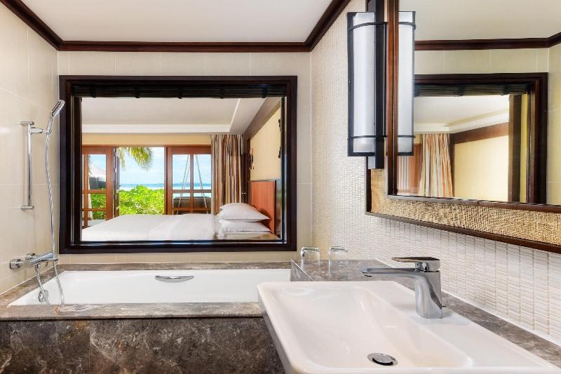 Sheraton Maldives Full Moon Resort & Spa - Oda