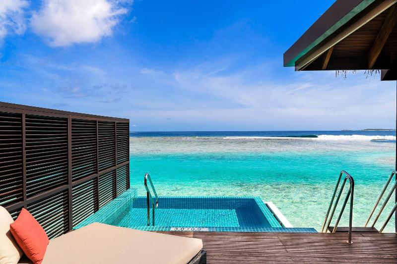 Sheraton Maldives Full Moon Resort & Spa - Havuz
