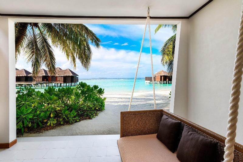 Sheraton Maldives Full Moon Resort & Spa - Plaj