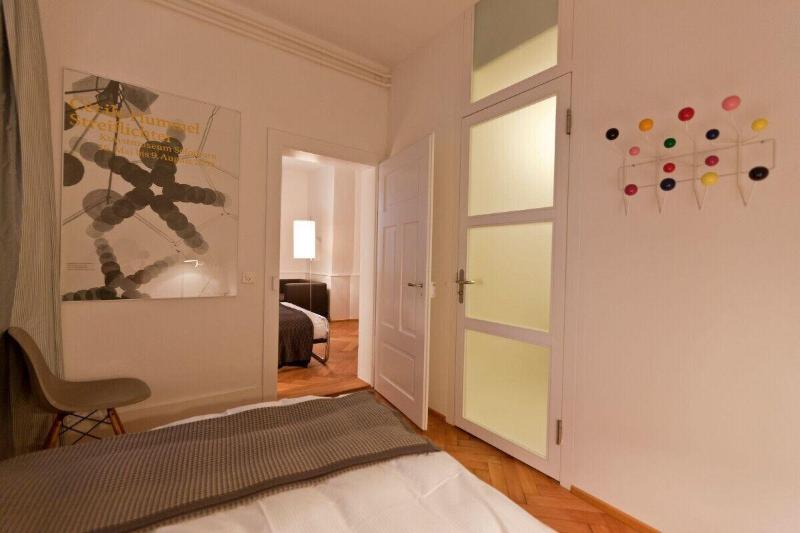 Hotel Baseltor - Oda