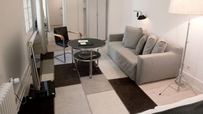Hotel Baseltor - Oda