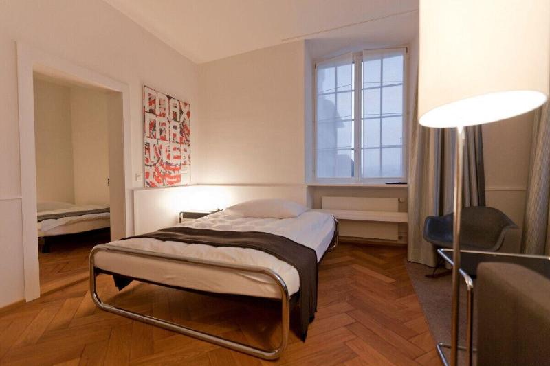Hotel Baseltor - Oda