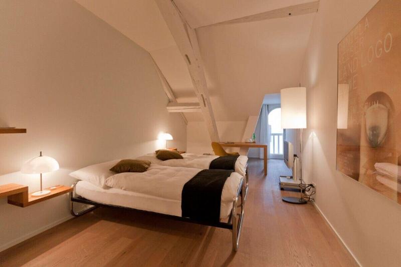 Hotel Baseltor - Oda