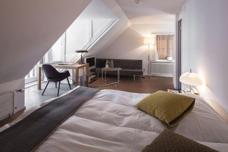 Hotel Baseltor - Oda