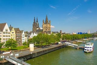 City Apartments in Koln am Rheingarten fotoÄŸrafÄ±