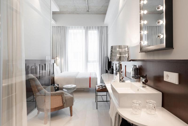Ruby Louise Hotel Frankfurt by IHG - Oda