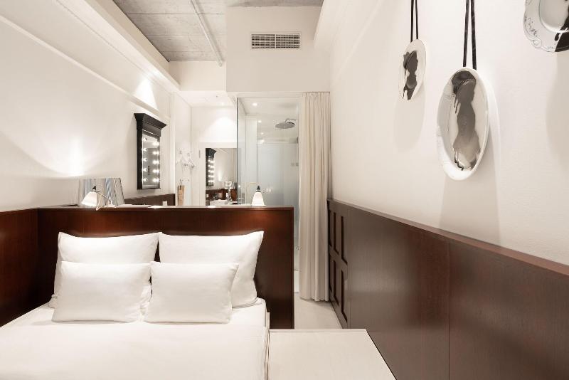 Ruby Louise Hotel Frankfurt by IHG - Oda