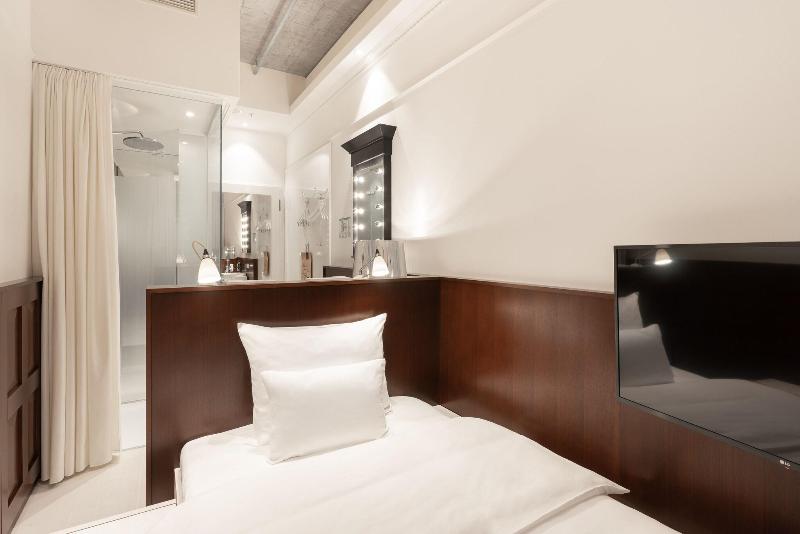 Ruby Louise Hotel Frankfurt by IHG - Oda