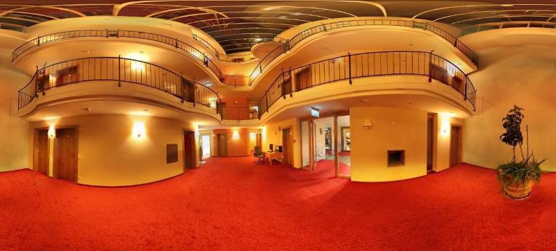 Bavaria Lifestyle Hotel - Lobi