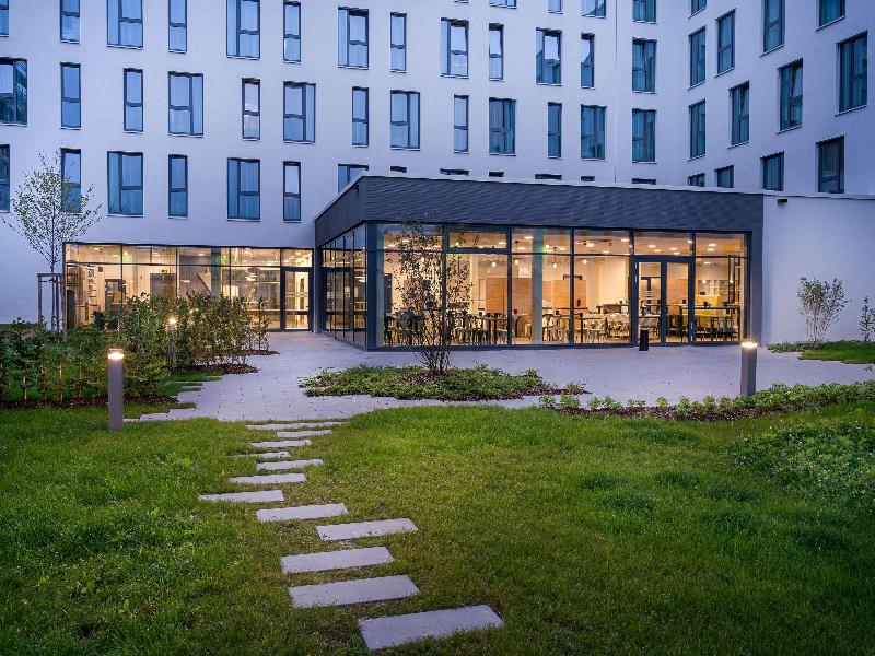 elaya hotel augsburg, Trademark by Wyndham - Genel