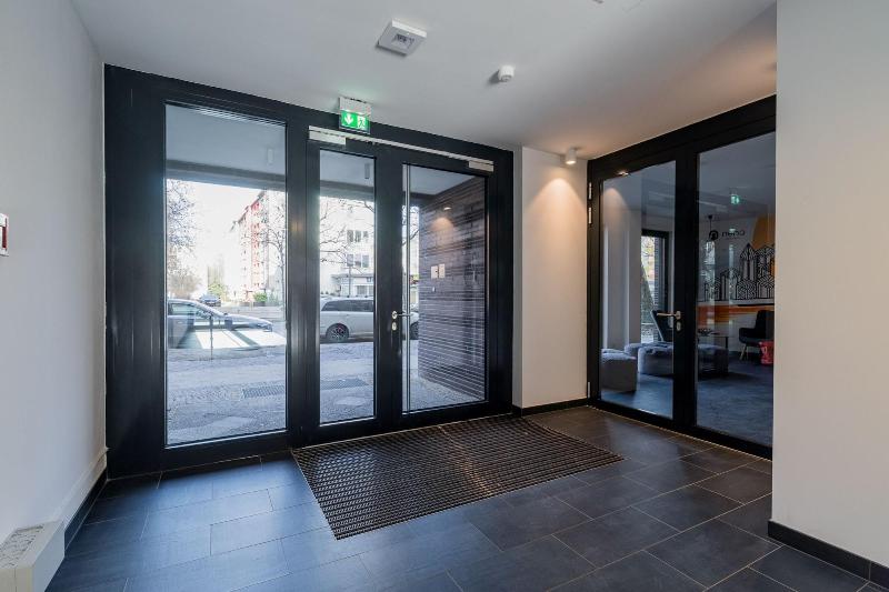 Nena Apartments Kreuzberg 61 - Lobi