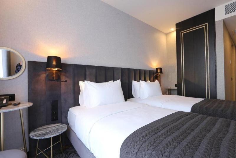 Taberne Boutique Hotel Tbilisi - Oda