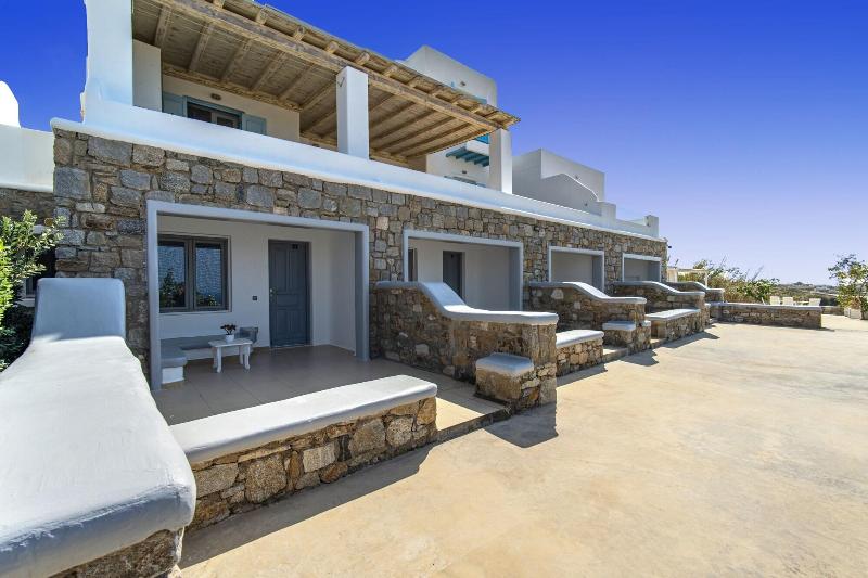 Oniropetra Apartaments - Genel