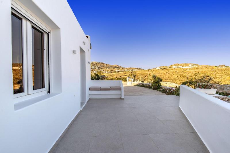 Oniropetra Apartaments - Genel