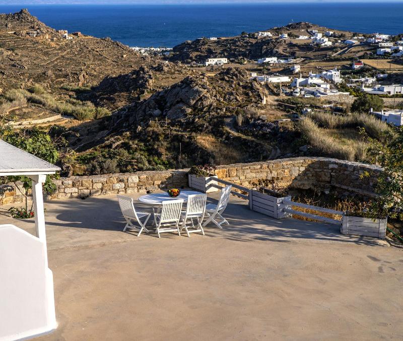 Oniropetra Apartaments - Genel
