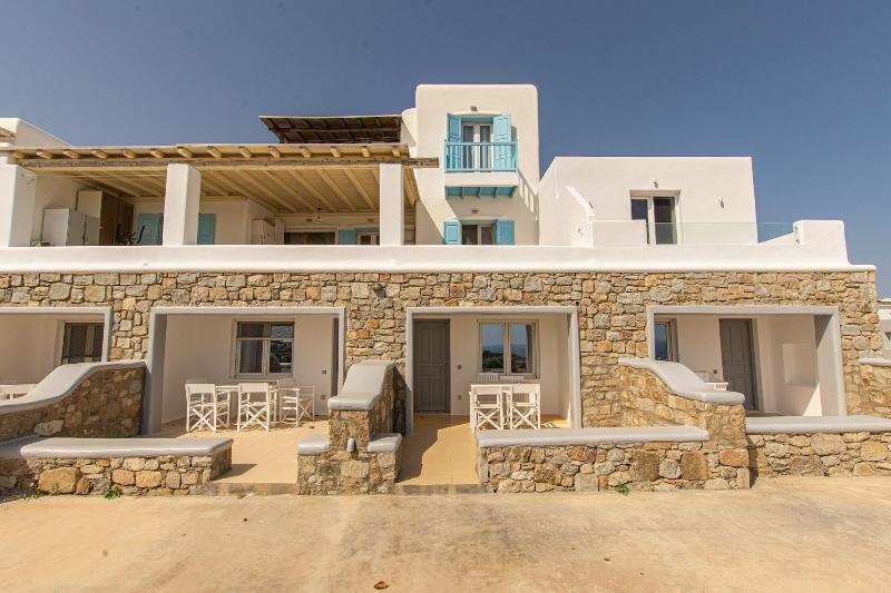 Oniropetra Apartaments - Genel