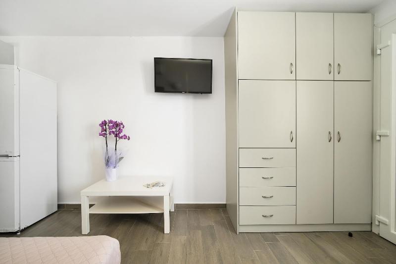 Oniropetra Apartaments - Oda
