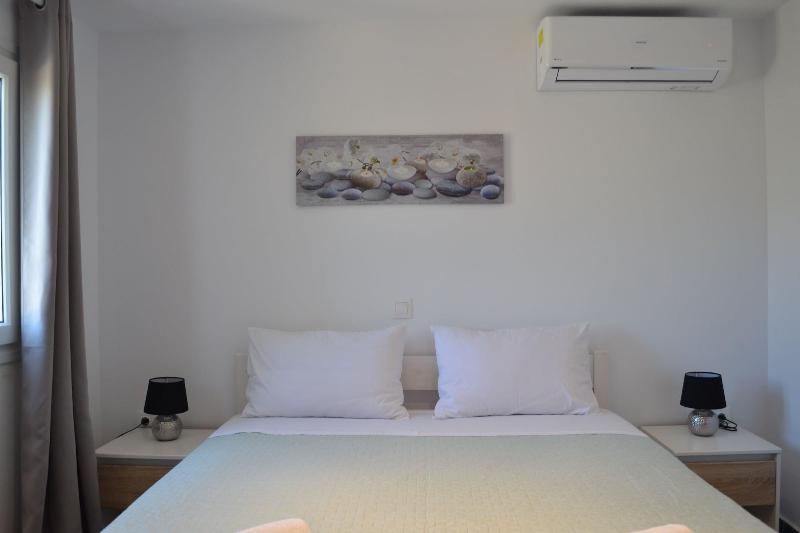Oniropetra Apartaments - Oda