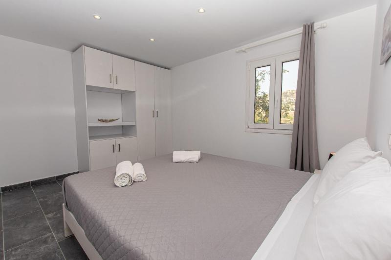 Oniropetra Apartaments - Oda