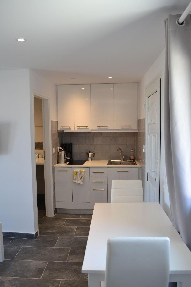 Oniropetra Apartaments - Oda
