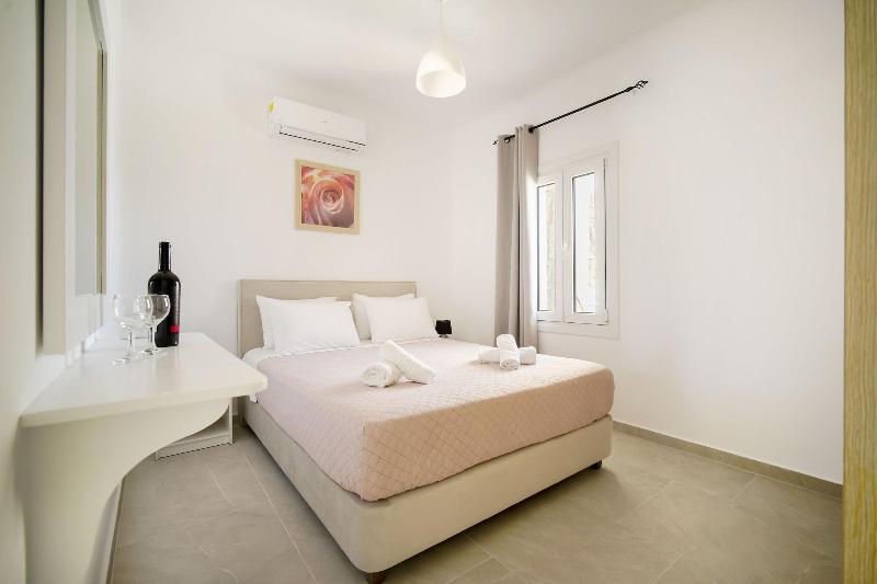 Oniropetra Apartaments - Oda