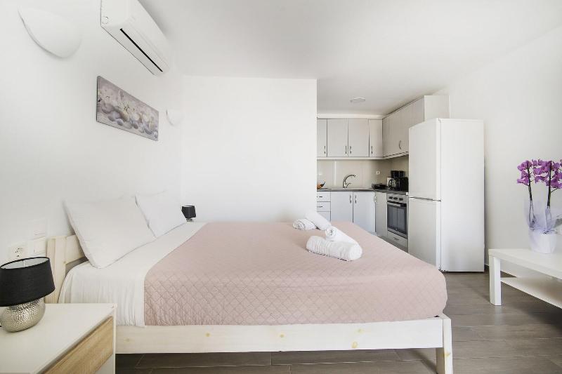 Oniropetra Apartaments - Oda
