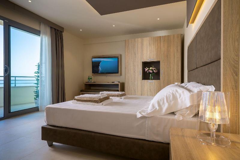 Palace Lido Hotel & Suites - Oda