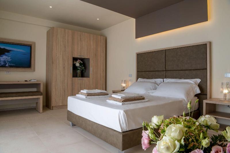 Palace Lido Hotel & Suites - Oda