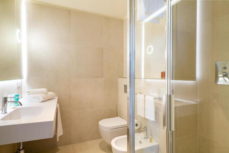 Palace Lido Hotel & Suites - Oda
