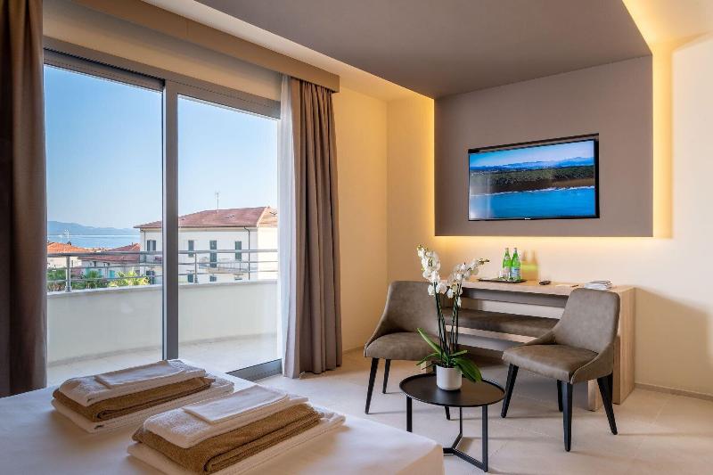 Palace Lido Hotel & Suites - Oda