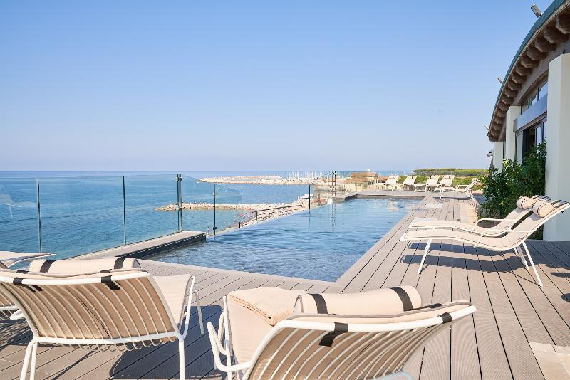Palace Lido Hotel & Suites - Havuz