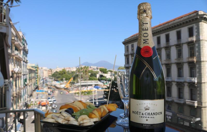 Suite Napoli Riviera - Genel