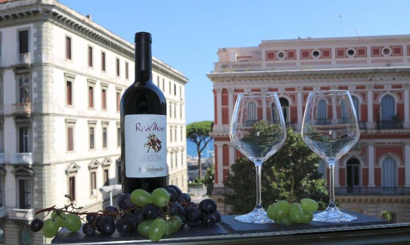 Suite Napoli Riviera - Genel