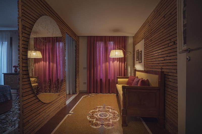 Cinqueteste Luxury Home Venice - Oda