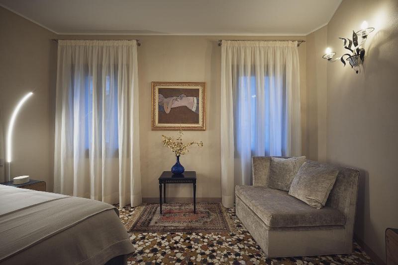 Cinqueteste Luxury Home Venice - Oda