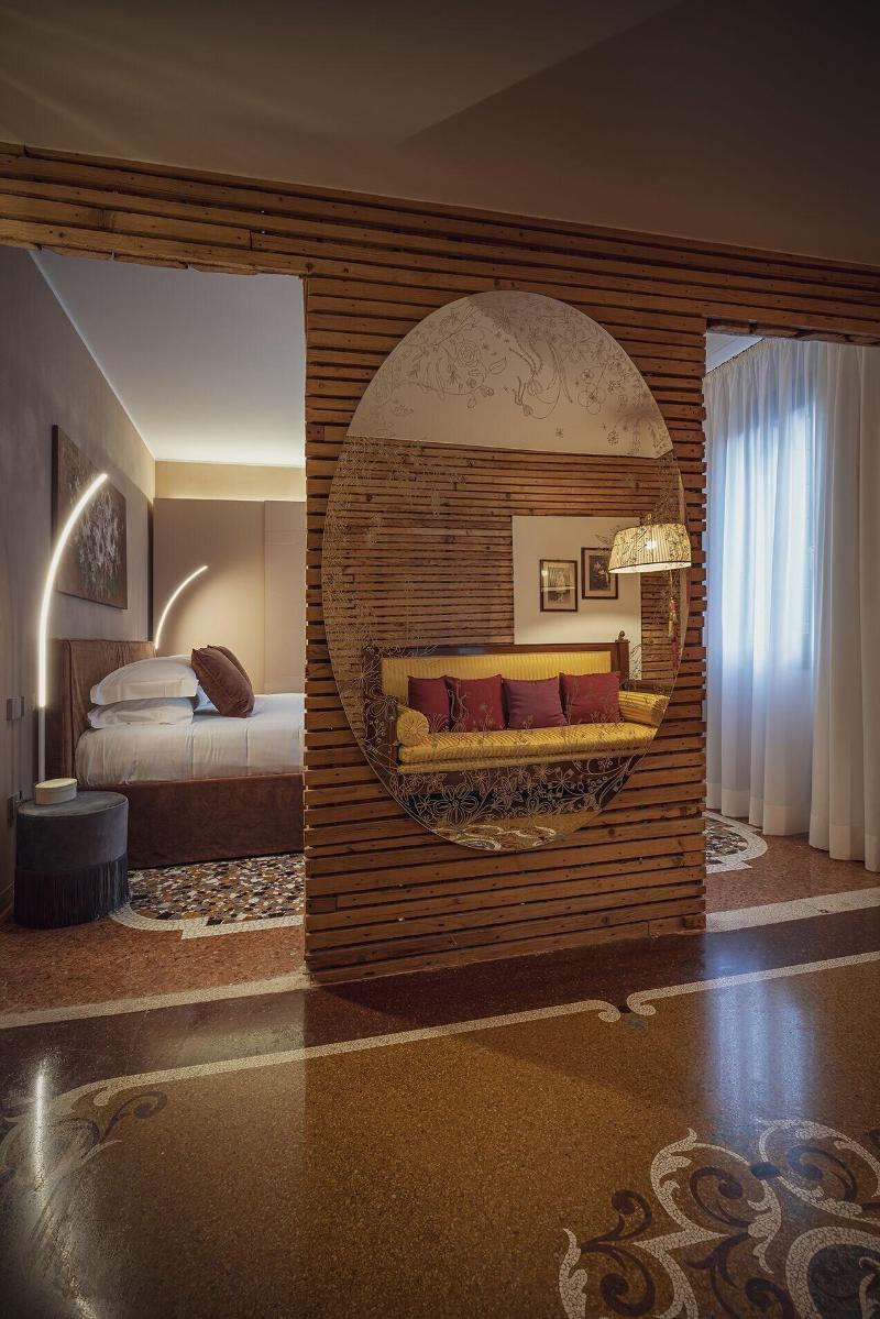 Cinqueteste Luxury Home Venice - Oda