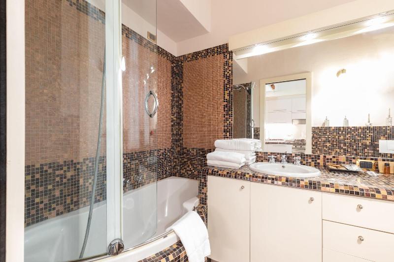 Milan Retreats Duomo Suites - Oda