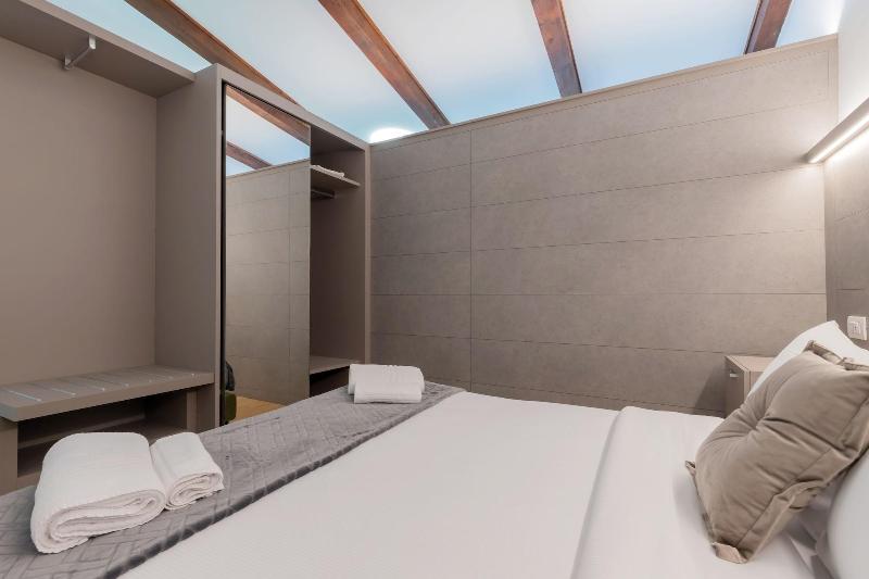 Milan Retreats Duomo Suites - Oda