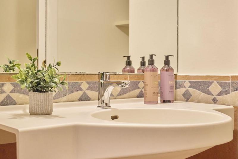 Milan Retreats Duomo Suites - Oda