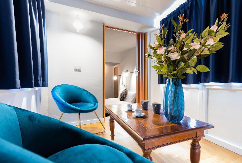 Milan Retreats Duomo Suites - Oda