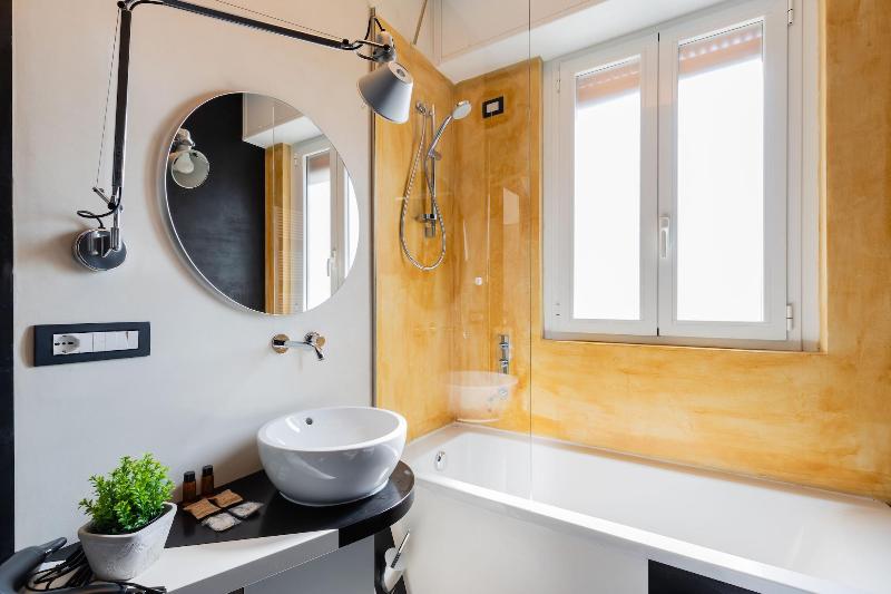 Milan Retreats Duomo Suites - Oda