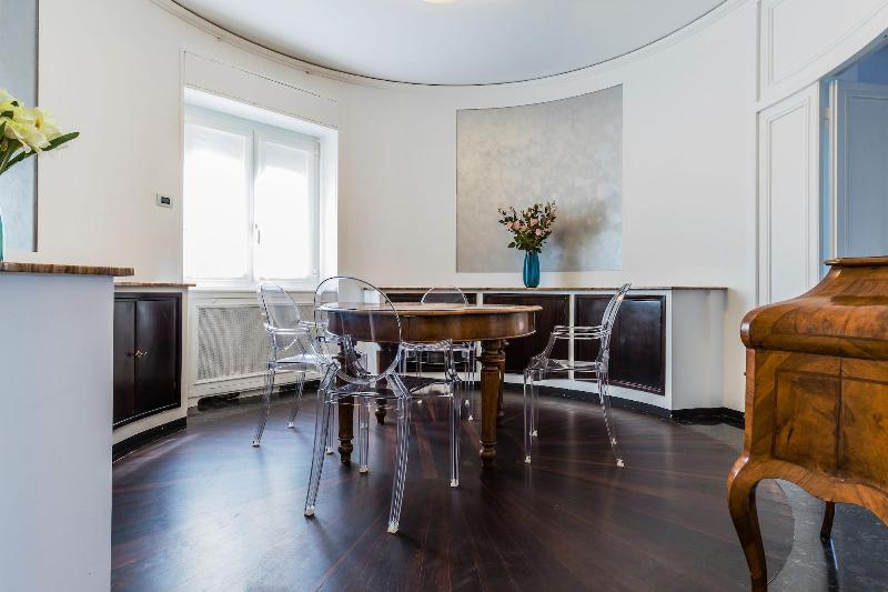 Milan Retreats Duomo Suites - Oda