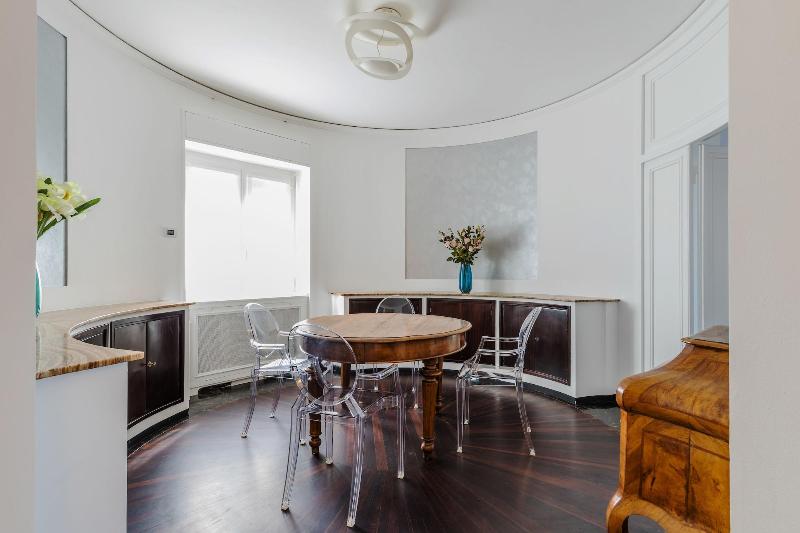 Milan Retreats Duomo Suites - Oda