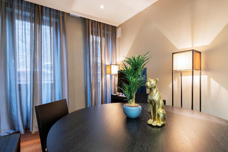 Milan Retreats Duomo Suites - Oda