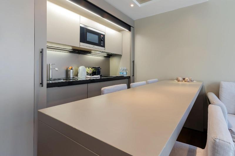 Milan Retreats Duomo Suites - Oda
