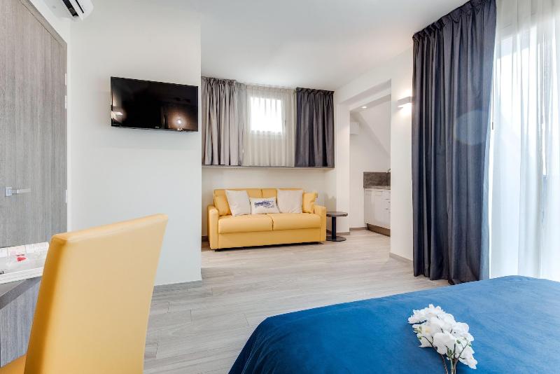 Romagna Suite Hotel - Oda