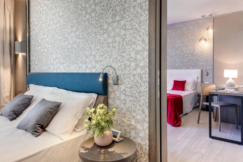 Romagna Suite Hotel - Oda